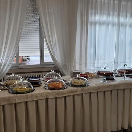 Bellavista Meuble Hotel 2*