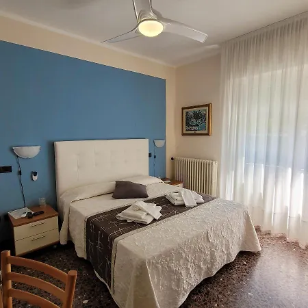 Hotel Bellavista Meuble Monte Isola