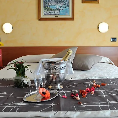Hotel Bellavista Meuble Monte Isola