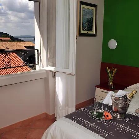 Bellavista Meuble Hotel