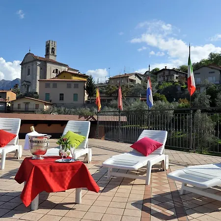 Bellavista Meuble Hotel 2*