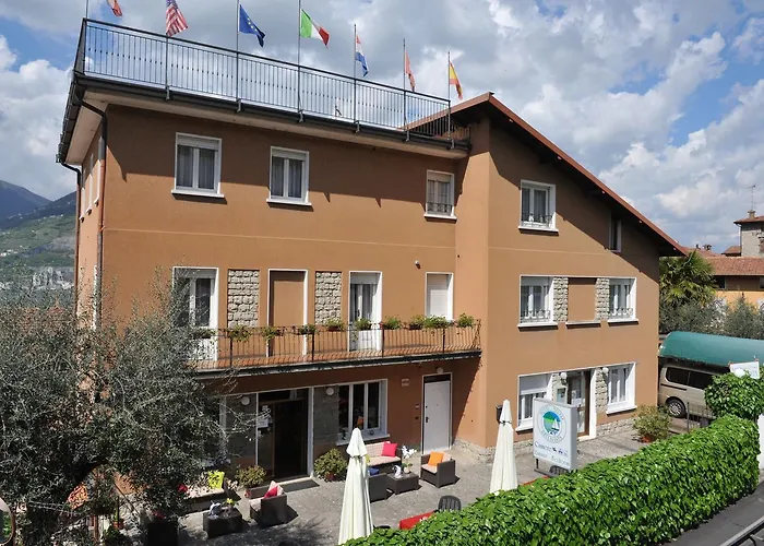 Hotell Bellavista Meuble 2*