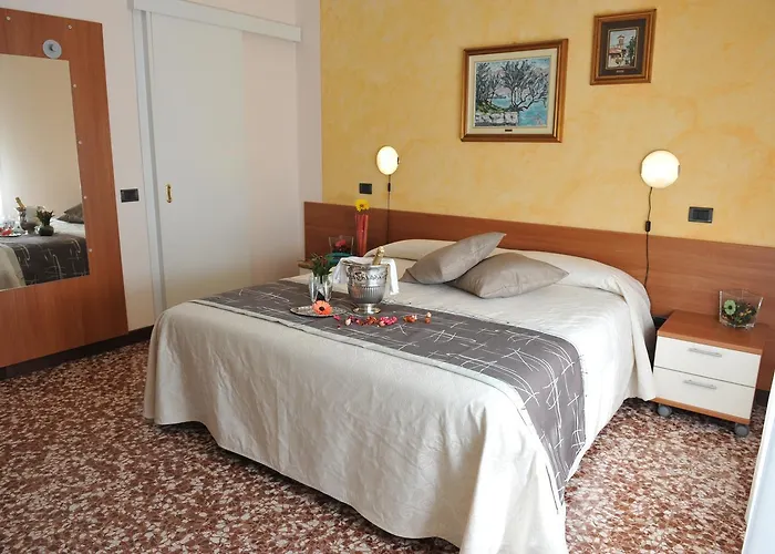 Bellavista Meuble Hotell 2*