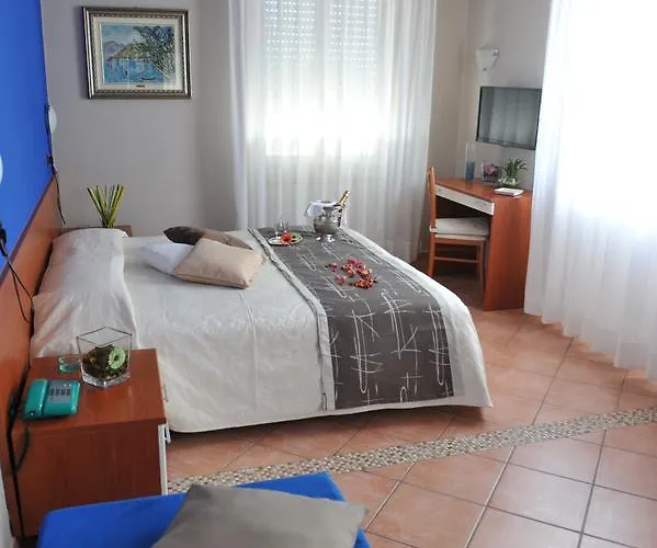 Bellavista Meuble 2*