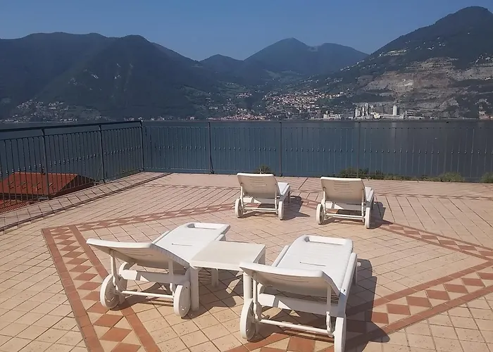 Bellavista Meuble Hotell Paratico